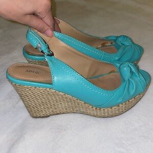 Apt. 9 Teal Wedges